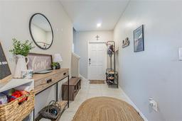 Picture of 9411 Lemon Drop Loop, Sun City Center, FL 33573