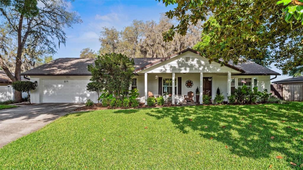 Picture of 819 E Harbour Court, Ocoee, FL 34761