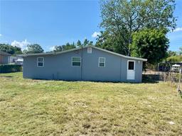 Picture of 311 James Avenue, Auburndale, FL 33823