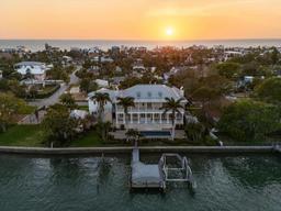Picture of 755 Bay Esplanade, Clearwater Beach, FL 33767