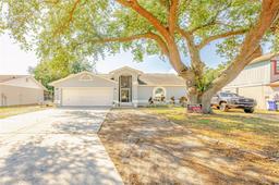 Picture of 1061 Lowry Avenue, Lakeland, FL 33801