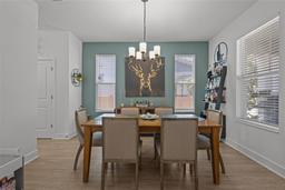 Picture of 710 W River Heights Avenue, Tampa, FL 33603