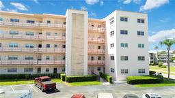 Picture of 5623 80Th Street N Unit 202, St Petersburg, FL 33709