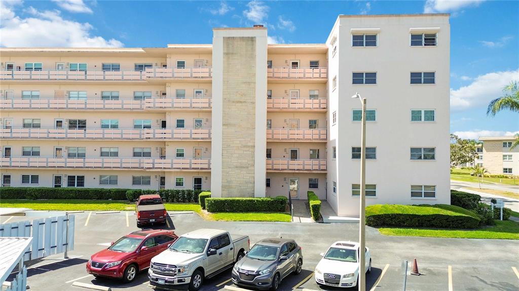 Picture of 5623 80Th Street N Unit 202, St Petersburg, FL 33709