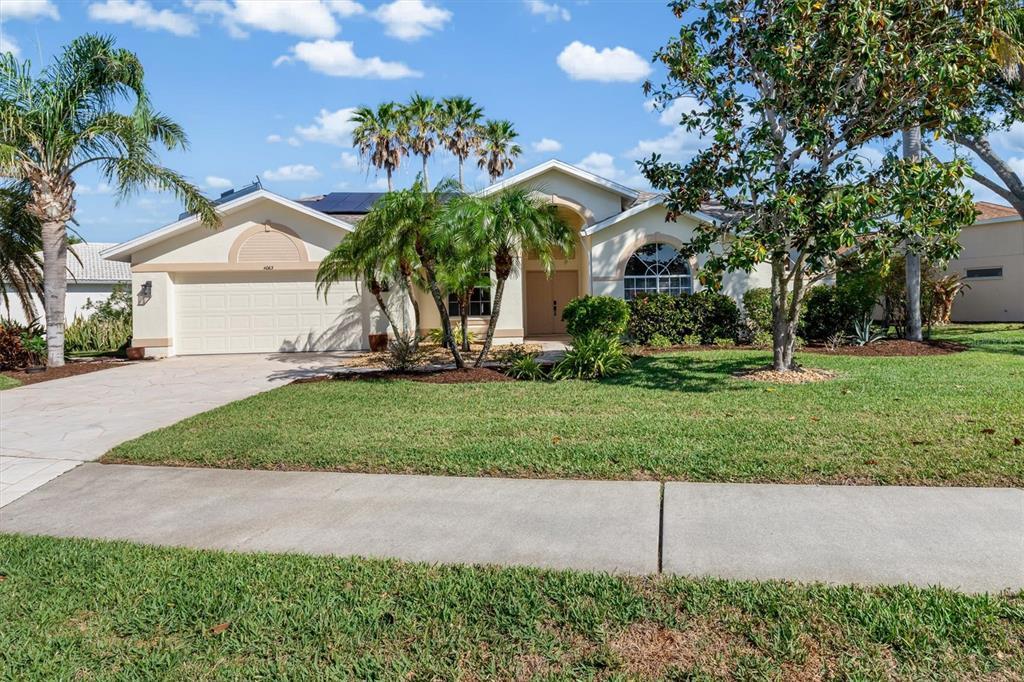 Picture of 4063 Westbourne Circle, Sarasota, FL 34238