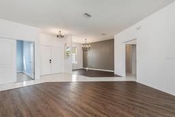 Picture of 4063 Westbourne Circle, Sarasota, FL 34238