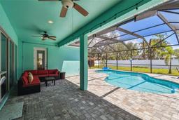 Picture of 1709 Sunset Drive, Tarpon Springs, FL 34689