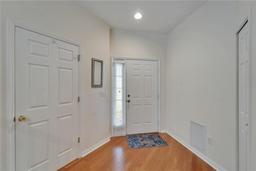 Picture of 8132 Stone Path Way, Tampa, FL 33647