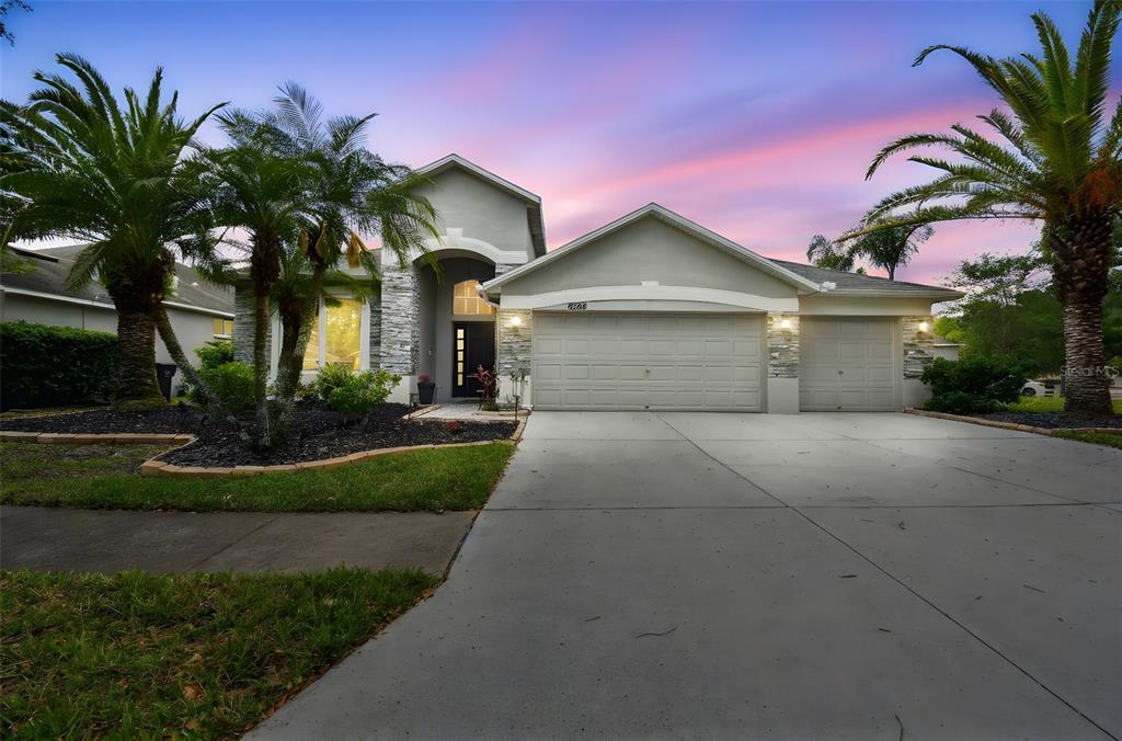 Picture of 8208 Pinewood Run Court, Tampa, FL 33647