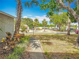 Picture of 1011 SE 4Th Avenue, Crystal River, FL 34429