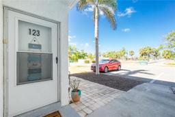 Picture of 22375 Edgewater Drive Unit 123, Punta Gorda, FL 33980