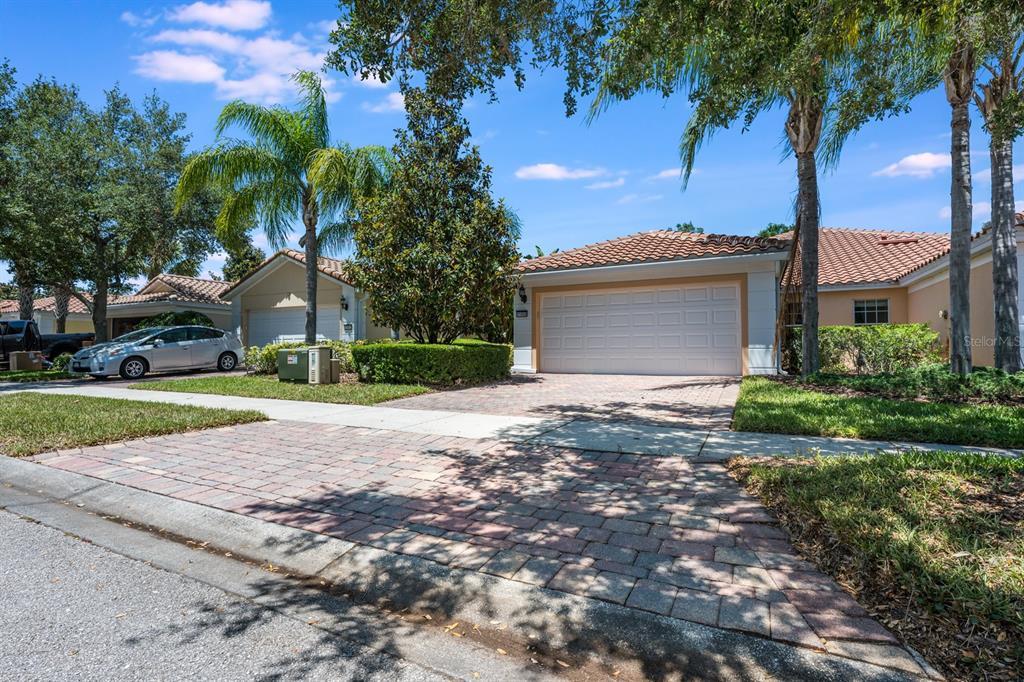 Picture of 11908 Fiore Drive Unit 1, Orlando, FL 32827