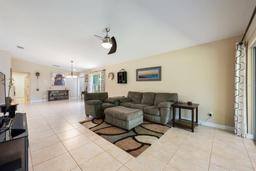 Picture of 11908 Fiore Drive Unit 1, Orlando, FL 32827