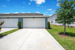 Picture of 10940 Leafshore Loop, Orlando, FL 32829