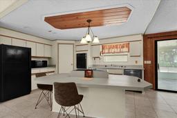 Picture of 4239 Flora Street, Lake Wales, FL 33898