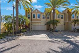 Picture of 789 Grand Cypress Lane, Tarpon Springs, FL 34689