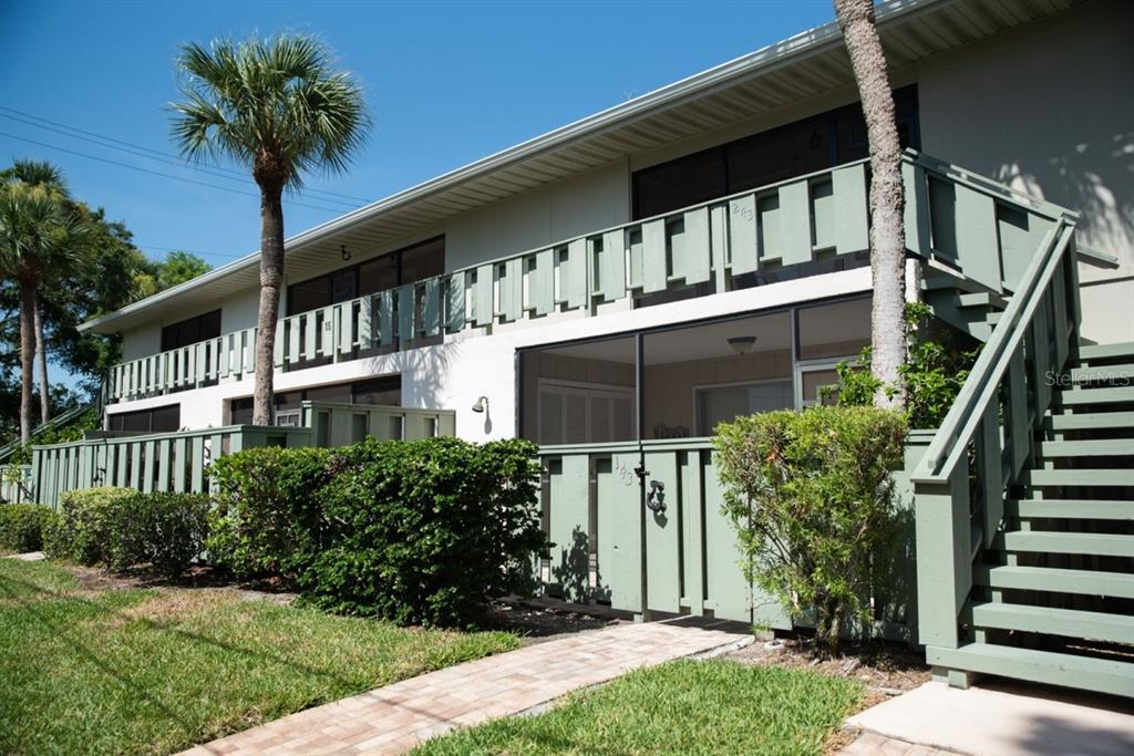 Picture of 600 Manatee Avenue Unit 143, Holmes Beach, FL 34217
