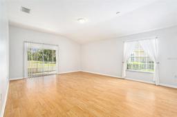 Picture of 5836 Autumn Shire Drive, Zephyrhills, FL 33541