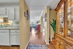 Picture of 300 Carolina Avenue Unit 304, Winter Park, FL 32789