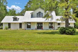 Picture of 100 Redbud Woods Trail, Palatka, FL 32177