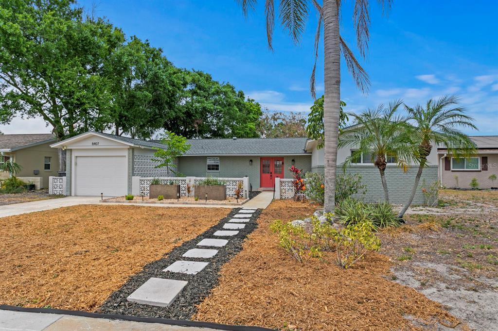 Picture of 8407 Granite Place, Tampa, FL 33615