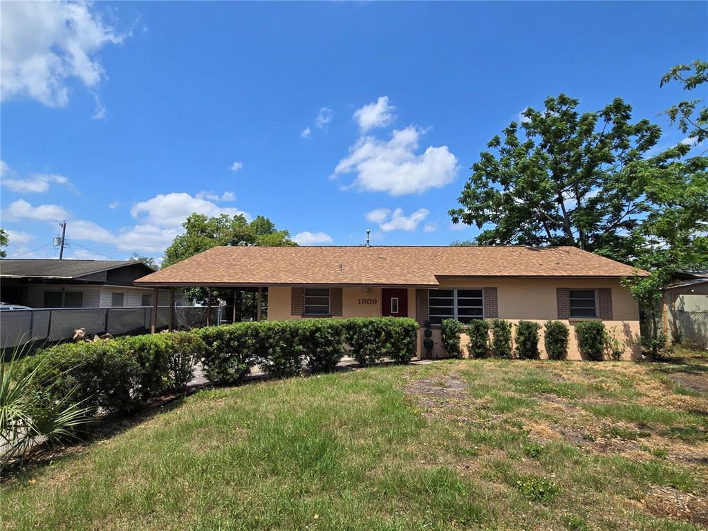 Picture of 1809 Optimist Drive, Lakeland, FL 33801