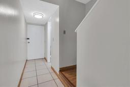 Picture of 7505 Pitch Pine Circle Unit 122, Tampa, FL 33617