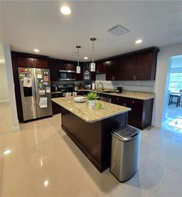 Picture of 1412 Sunset Lane, Lutz, FL 33549