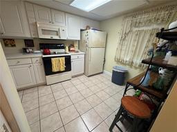 Picture of 129 Caryl Way Unit 129, Oldsmar, FL 34677