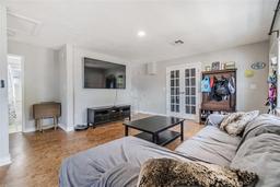 Picture of 6816 13Th Street N, St Petersburg, FL 33702