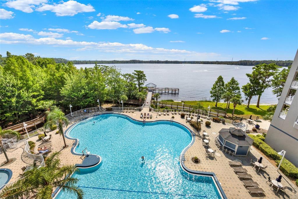 Picture of 13415 Blue Heron Beach Drive Unit 409, Orlando, FL 32821