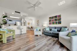 Picture of 13415 Blue Heron Beach Drive Unit 409, Orlando, FL 32821