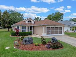 Picture of 22217 Caledonia Drive, Leesburg, FL 34748