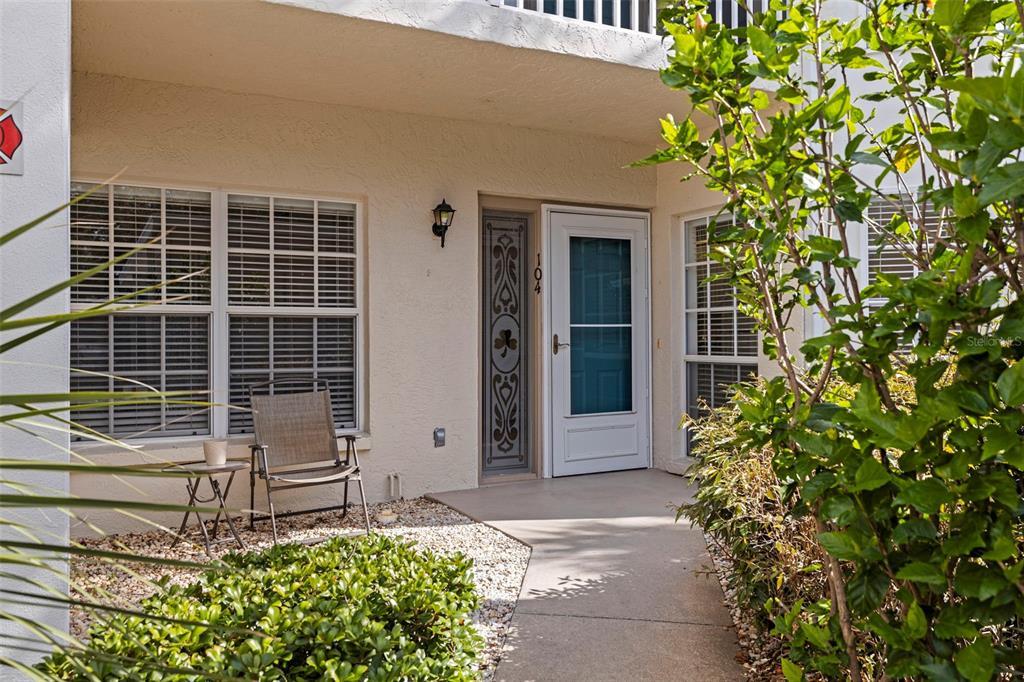 Picture of 402 Laurel Lake Drive Unit 104, Venice, FL 34292