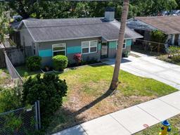 Picture of 37 W Boyer Street, Tarpon Springs, FL 34689