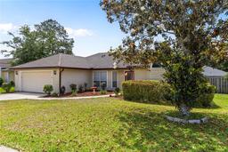 Picture of 8707 NW 10Th Place, Gainesville, FL 32606