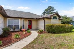 Picture of 8707 NW 10Th Place, Gainesville, FL 32606