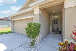 Picture of 140 Highland Meadows Street, Davenport, FL 33837