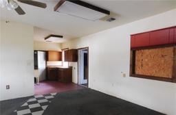 Picture of 3940 E Knights Griffin Road, Plant City, FL 33565
