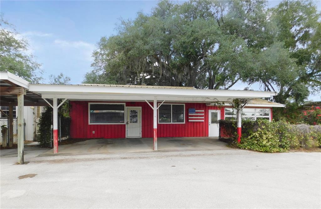 Picture of 3940 E Knights Griffin Road, Plant City, FL 33565