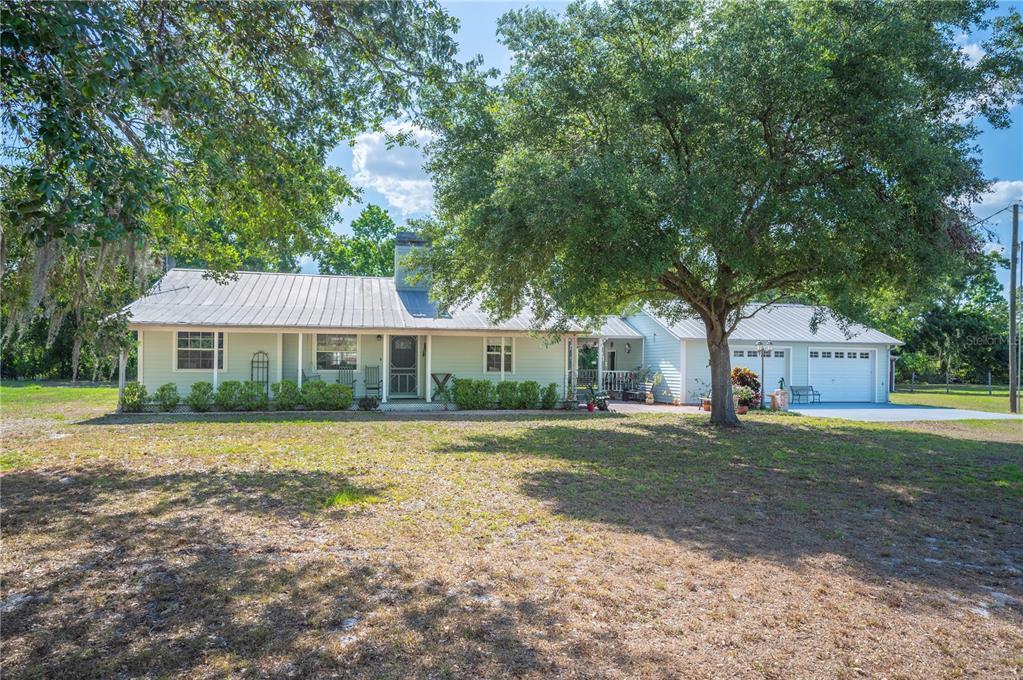 Picture of 4020 Mcintosh Road, Dover, FL 33527