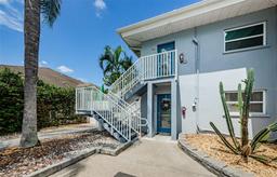Picture of 2186 Edythe Drive Unit 11, Dunedin, FL 34698
