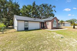 Picture of 307 Water Shore Drive, Leesburg, FL 34748