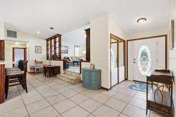 Picture of 307 Water Shore Drive, Leesburg, FL 34748