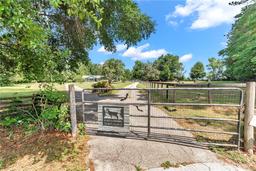 Picture of 2299 NW 135Th Lane, Citra, FL 32113