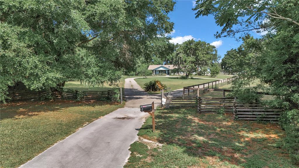 Picture of 2299 NW 135Th Lane, Citra, FL 32113