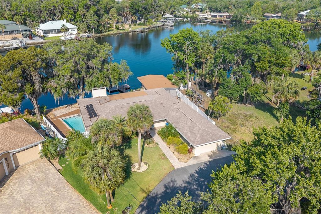 Picture of 414 NW 8Th Avenue, Crystal River, FL 34428