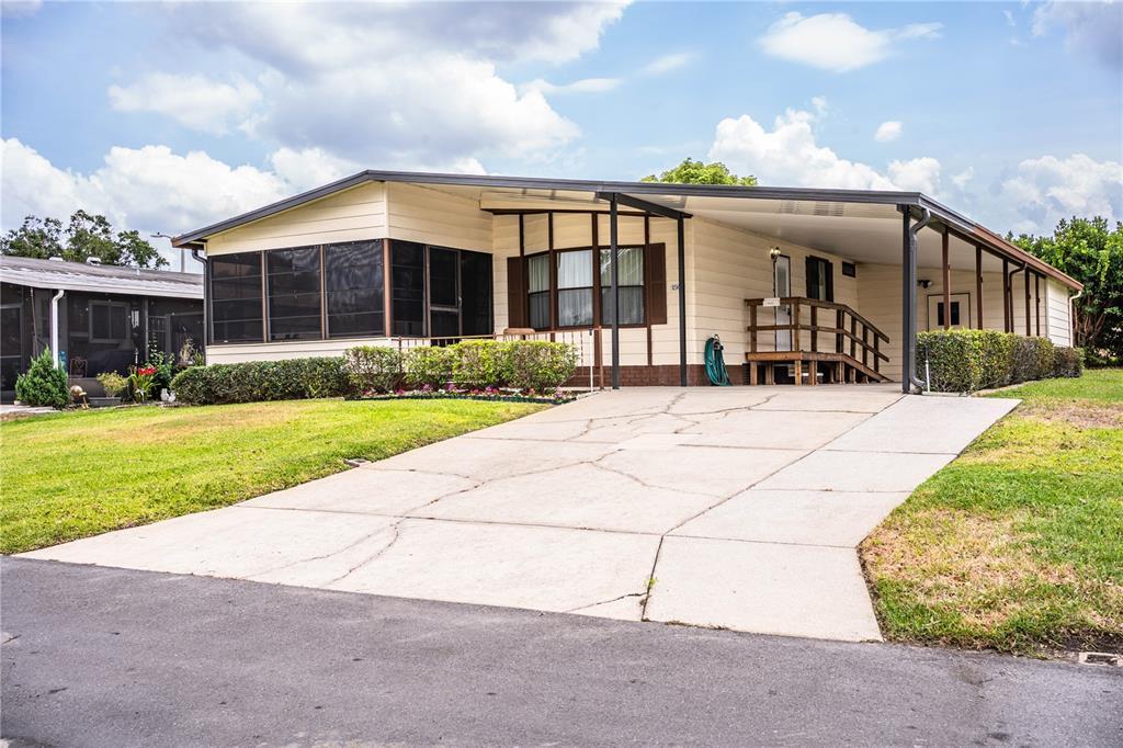 Picture of 1565 Heather Hill Drive, Lakeland, FL 33810