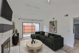 Picture of 13703 Sweetwater Cove Place, Tampa, FL 33613