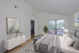 Picture of 13703 Sweetwater Cove Place, Tampa, FL 33613